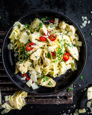 One-Pot-Pasta Chicken Alfredo