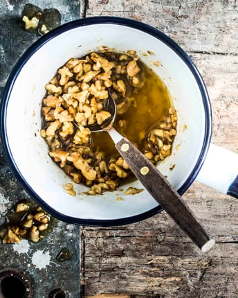 Honig-Walnuss-Vinaigrette