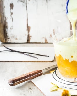 Apfel-Zimt-Kompott mit Vanillesauce