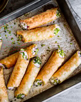 Cannoli mit Ricotta und Schokolade