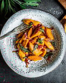 Gnocchi-aus-Kartoffeln-und-Kürbis