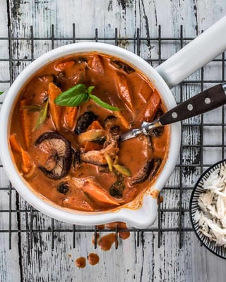 Kokos-Curry mit Pilzen