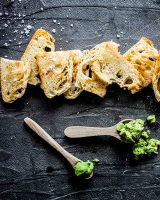 Fladenbrotchips Mit Avocado Senf Dip