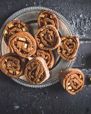Zuckerfreie Apfel-Zimt-Schnecken.