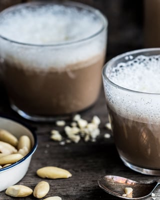 Mandel-Espresso-Smoothie