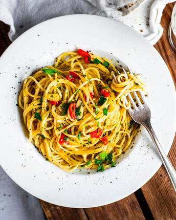 Spaghetti aglio olio e peperoncino