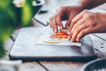 Deutsche Frühlingsrollen Mit Senf Dip Frühlingsrollen Füllen