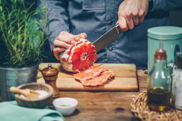 Pomelo schneiden