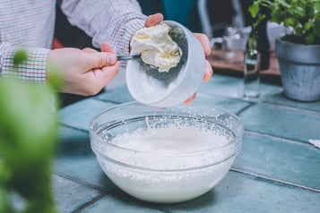 Milchschnittencreme Ruehren