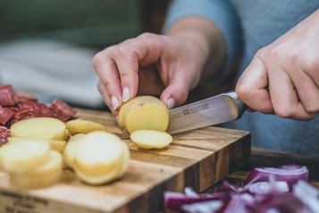 Gegarte Kartoffeln In Scheiben Schneiden