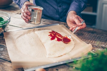 Calzone Mit Spinat Und Mozzarella Calzone Mit Tomate Bestreichen