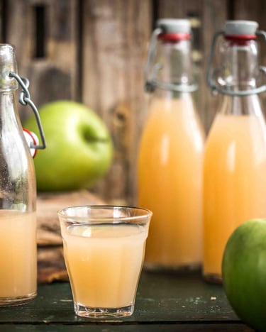 Selbstgemachter Apfelsaft