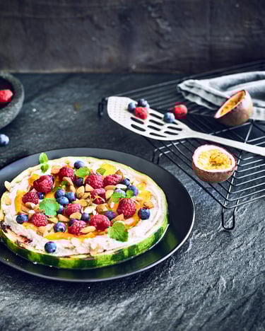 Gegrillte Wassermelone mit Pfirsich-Maracuja-Creme