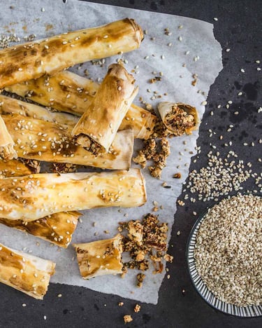 Börek mit Feta und Sesam