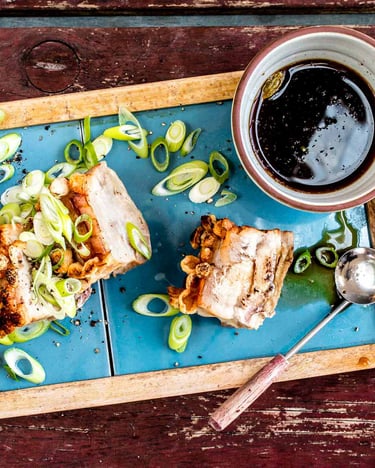 Schweinebauch mit Orangen­-Teriyaki­-Soße