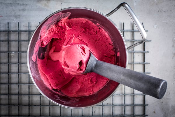 Cremiges Eis ohne Eismaschine selber machen