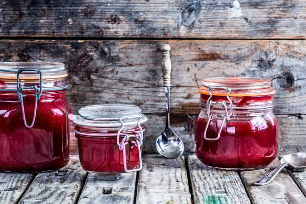 Frisch zubereitete Marmeladen